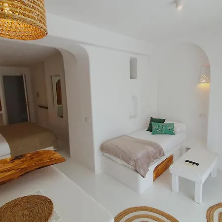 Ravino Secret Retreat Appart hôtel 2*